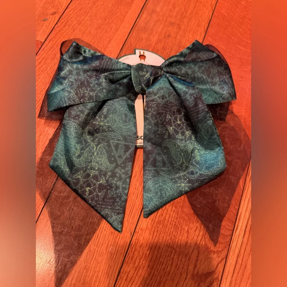 2‑Piece Hair Accessory Bundle — Wicked Bow & Iridescent Bow NWT